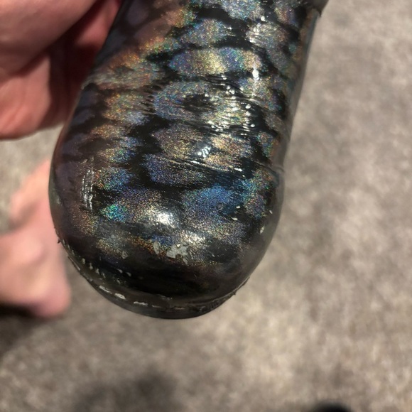 Metallic Patterned Clogs - Picture 6 of 6